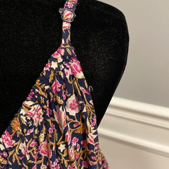 NWOT💕 Beautiful Soft Maxi - Picture 4 of 9